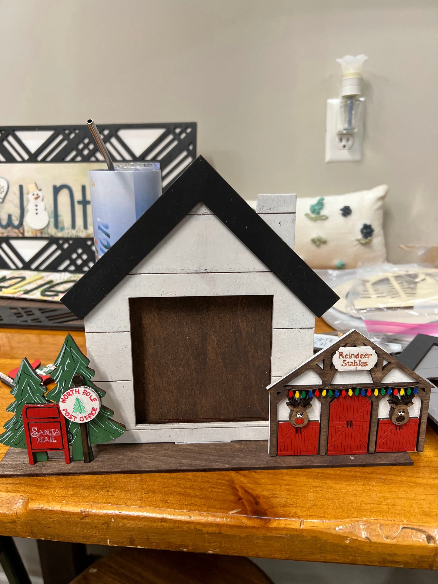 Christmas Countdown Interchangeable House Frame Blanks